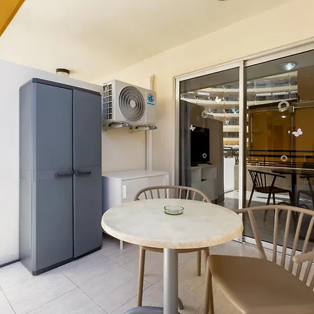 Great Location W 1 Bedroom Apartment *